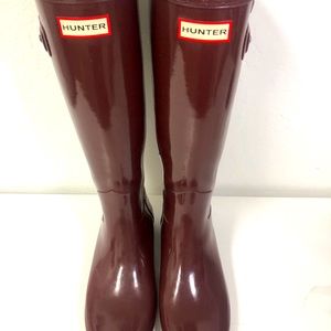 Hunter tall rain/snow boots
